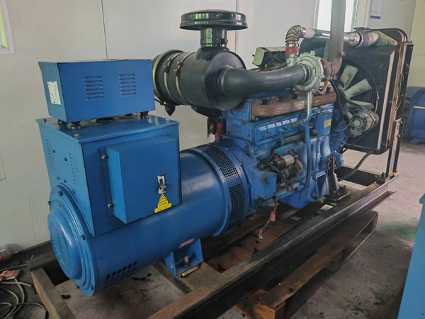 蔚县100kW柴油发电机组使用多级机油有哪些优缺点？